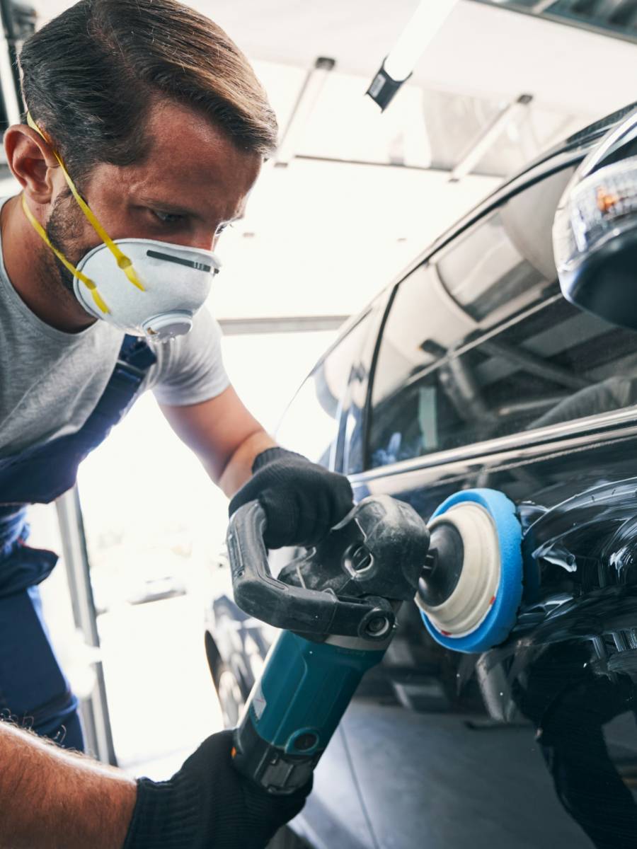 Professional vs. DIY Ceramic Car Coatings