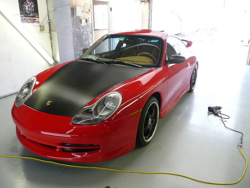 Porsche 911 Carbon Fiber Hood Wrap