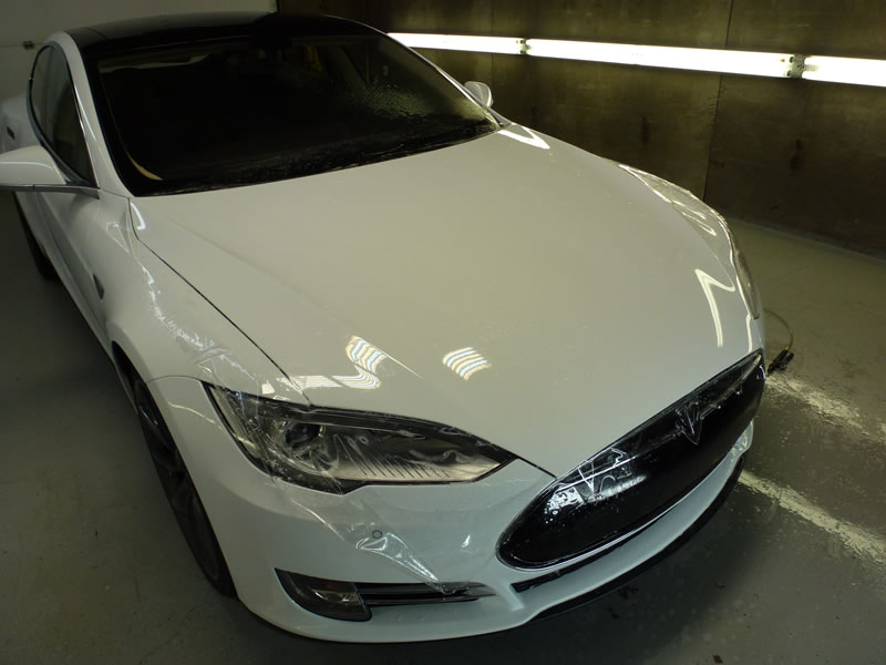 Tesla model S Full Wrap XPEL Ultimate - White