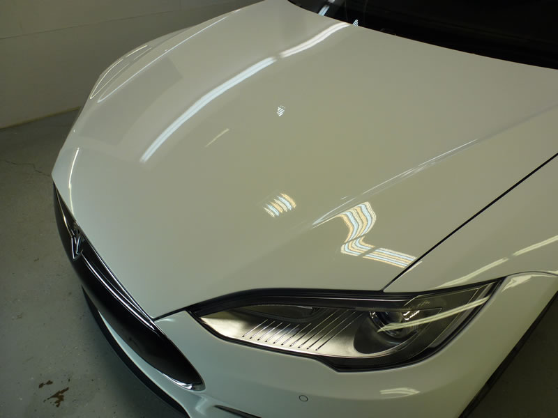 Tesla model S Full Wrap XPEL Ultimate - White