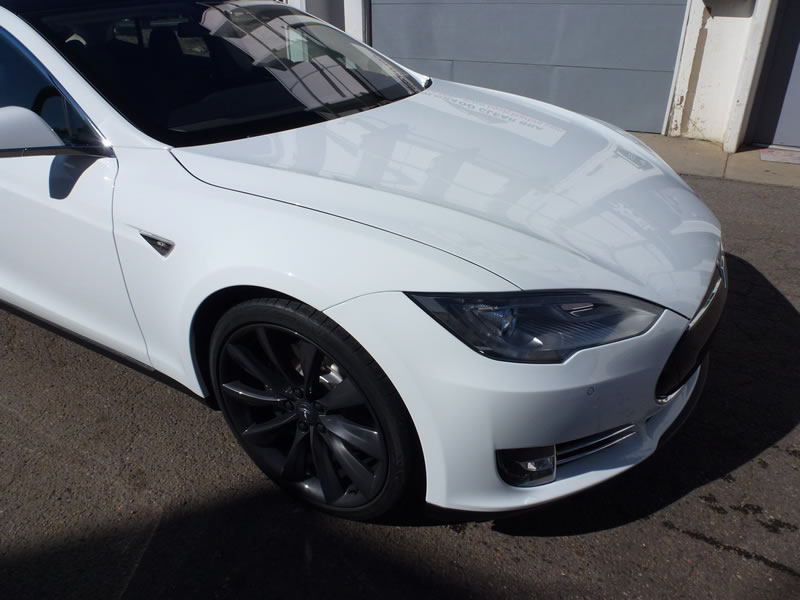 Tesla model S Full Wrap XPEL Ultimate - White