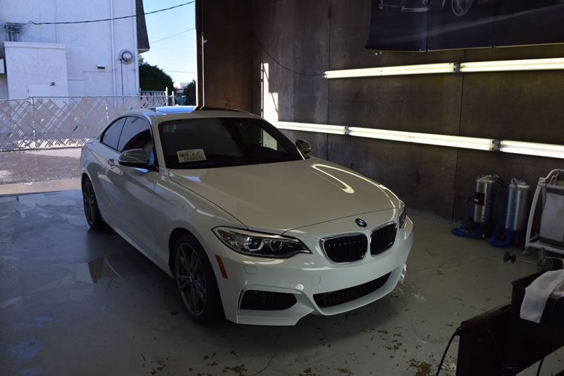 BMW 235i