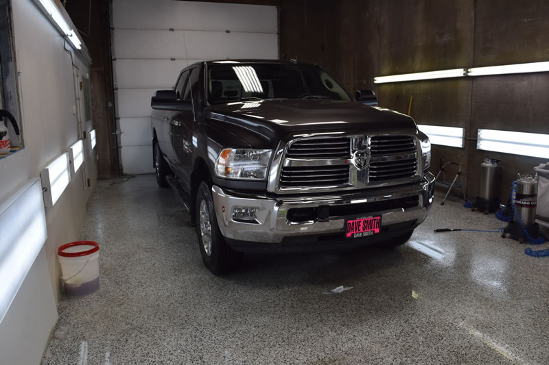 Dodge Ram 2500 Dark Grey