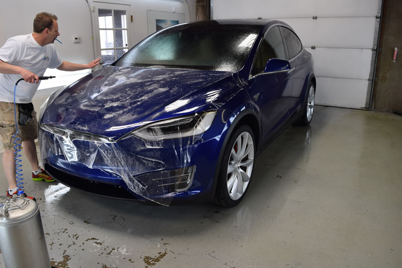 Tesla Model X full wrap blue