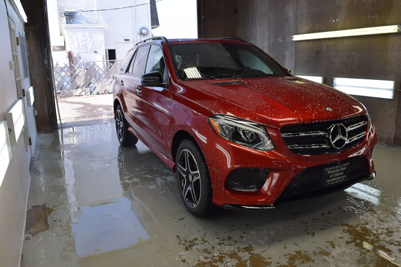 Mercedes GLE350 Red