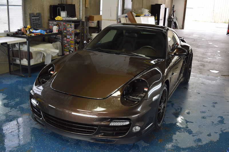 Porsche 911 Turbo Brown