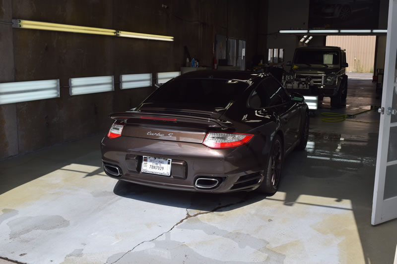 Porsche 911 Turbo Brown