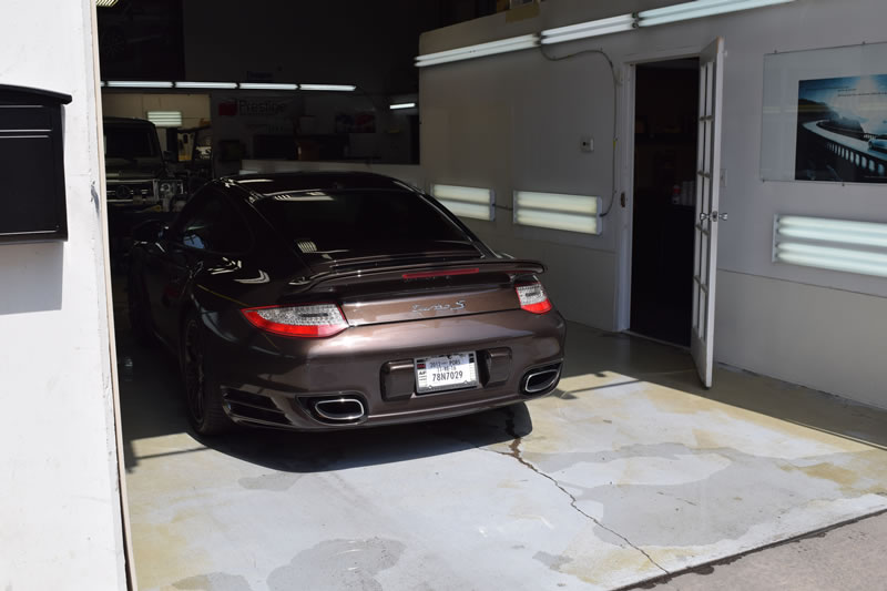 Porsche 911 Turbo Brown