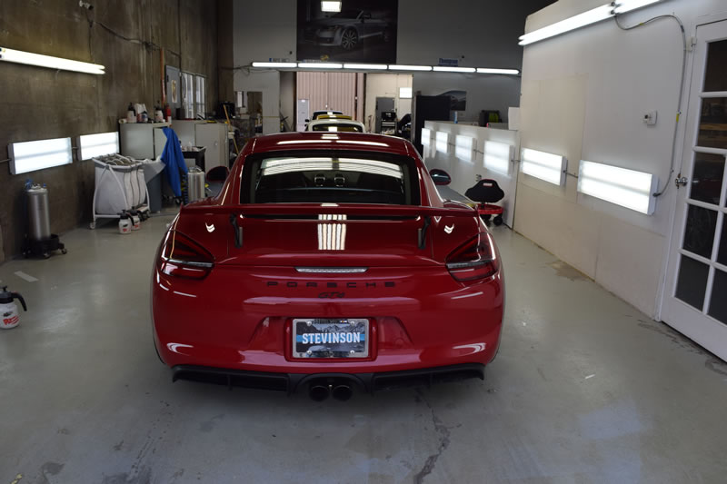 Porsche GT4 Red