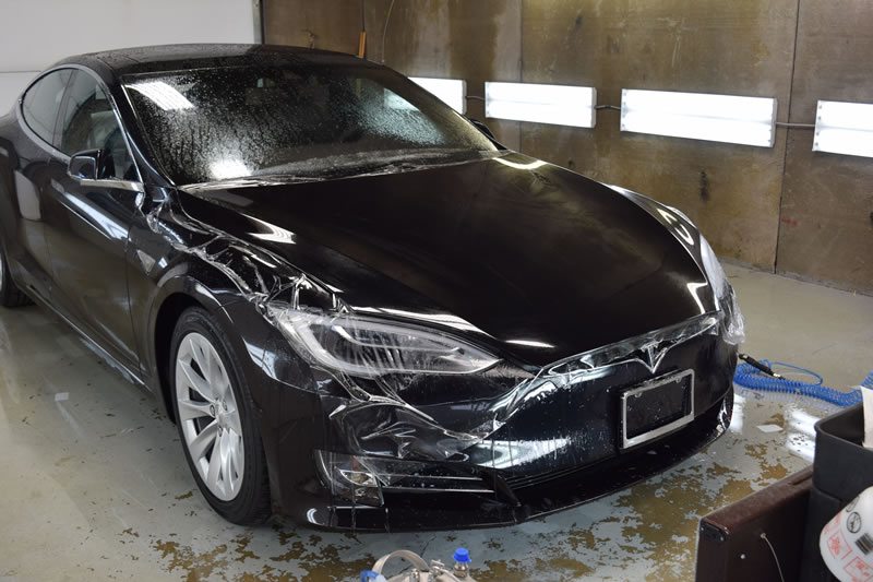 Tesla Black