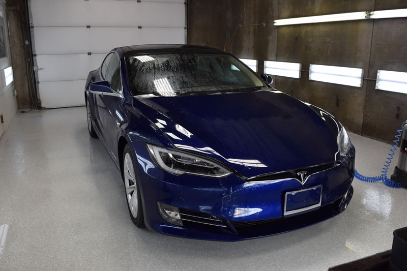 Tesla Model S Blue