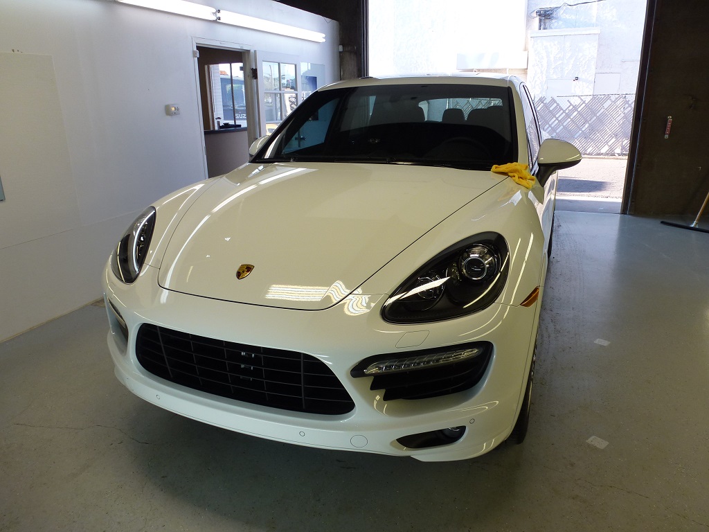 2014 Porsche Cayenne GTS