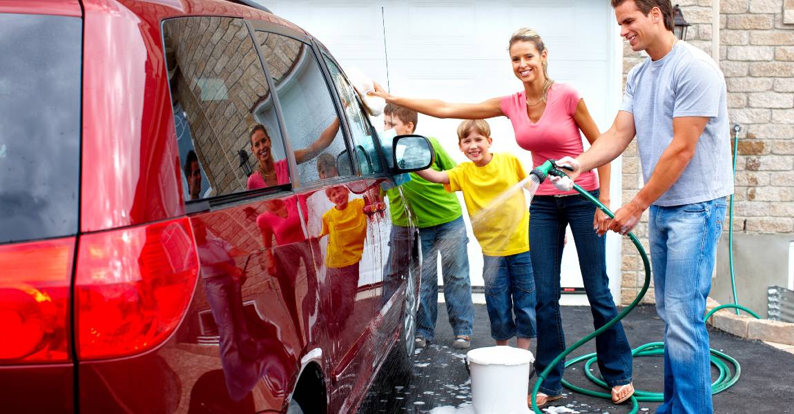 washing ceramic coated car by hand