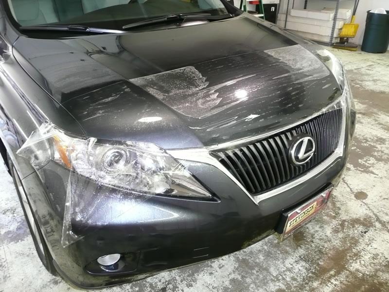 Lexus