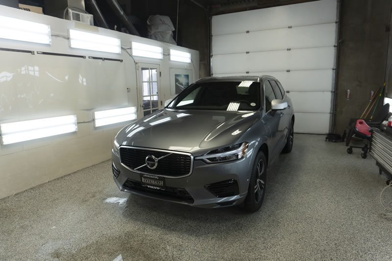 Volvo XC60 18′ Platinum Package with Front Bumper
