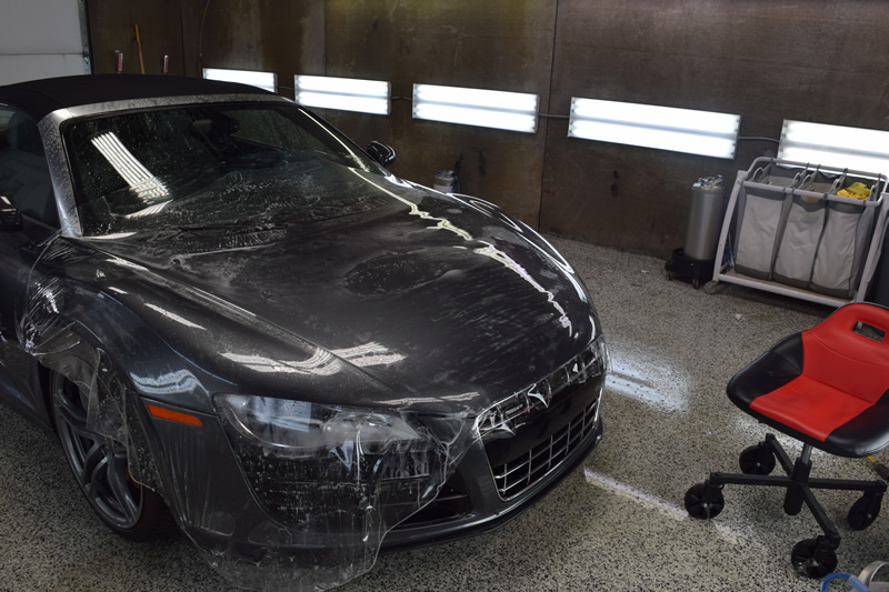 Grey R8 Spyder Ultimate PKG