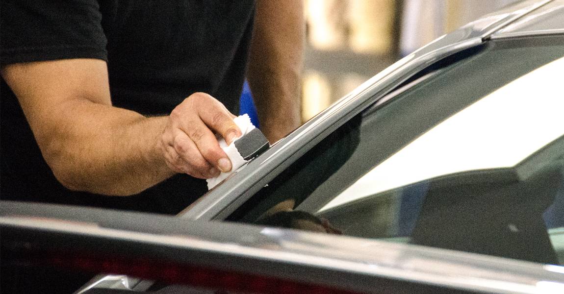 Applying a ceramic coating to vehicle surface